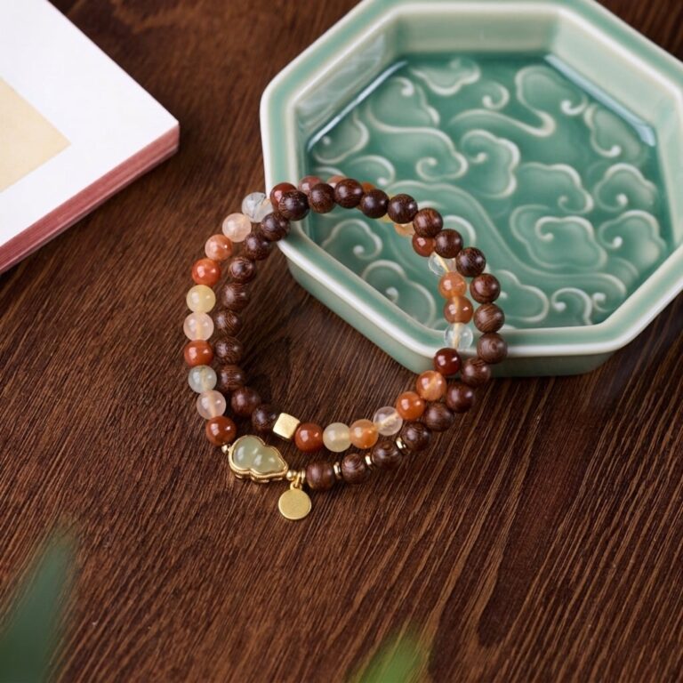 Agarwood & Hetian Jade Gourd Bracelet — 082